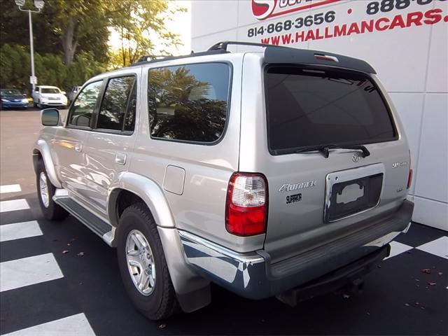 Toyota 4Runner 2002 photo 2