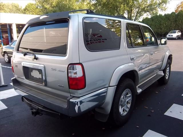 Toyota 4Runner 2002 photo 3