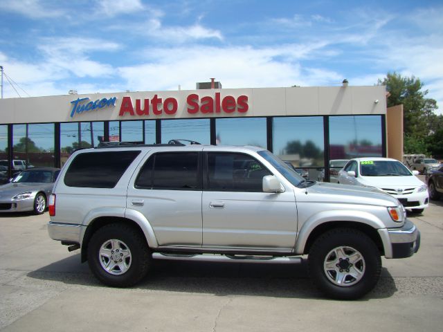 Toyota 4Runner 2002 photo 2