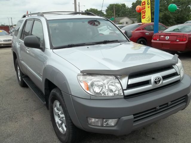 Toyota 4Runner 2003 photo 2