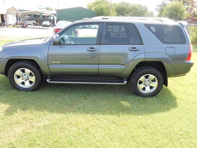 Toyota 4Runner 2003 photo 2