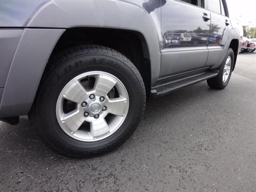 Toyota 4Runner 2003 photo 2