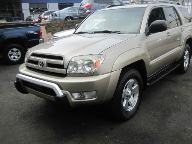 Toyota 4Runner 2003 photo 2