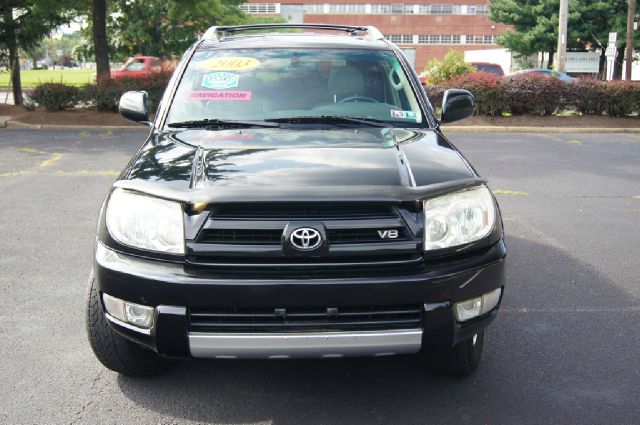 Toyota 4Runner 2003 photo 2