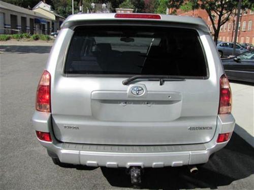 Toyota 4Runner 2003 photo 2