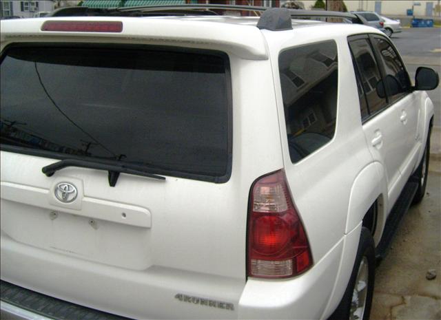 Toyota 4Runner 2004 photo 4