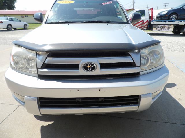 Toyota 4Runner 2004 photo 2