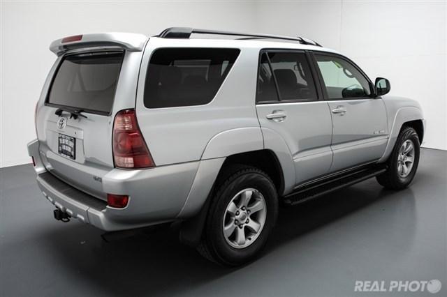 Toyota 4Runner 2004 photo 4