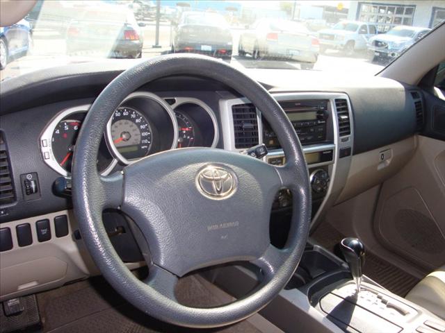 Toyota 4Runner 2004 photo 1