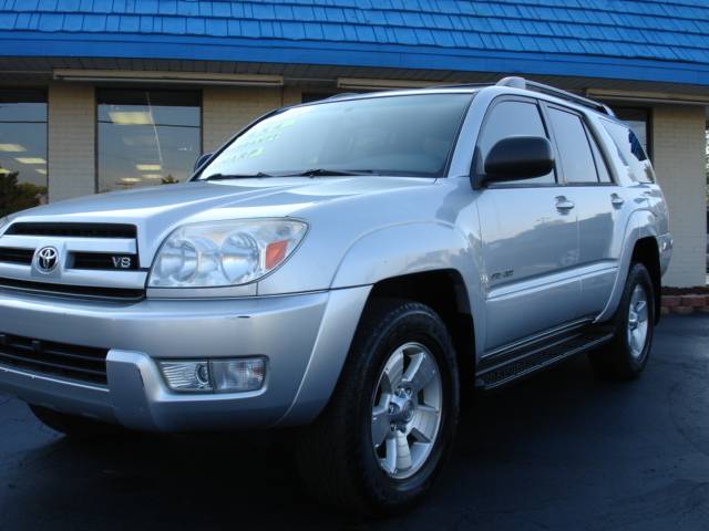 Toyota 4Runner 2004 photo 2