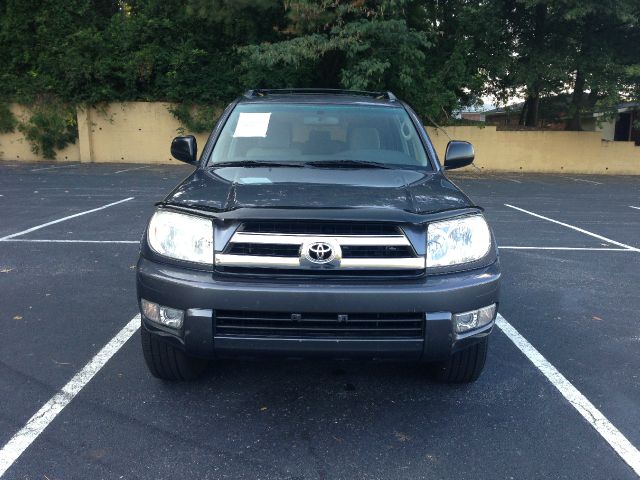 Toyota 4Runner 2004 photo 2