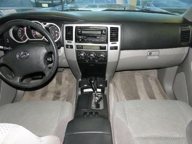 Toyota 4Runner 2004 photo 1