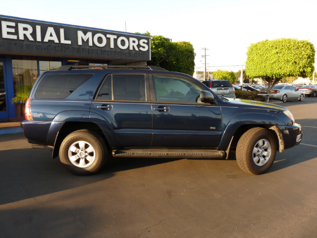 Toyota 4Runner 2004 photo 0