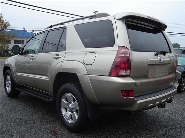 Toyota 4Runner 2004 photo 2