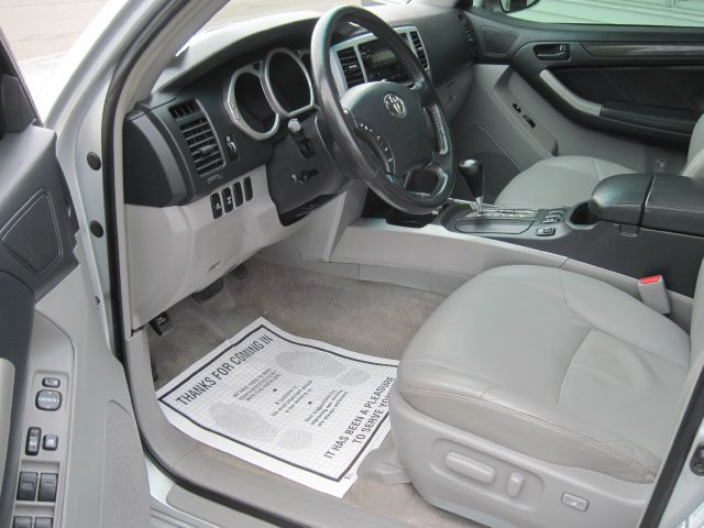 Toyota 4Runner 2004 photo 3