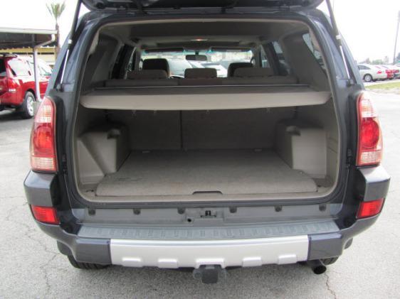 Toyota 4Runner 2004 photo 2