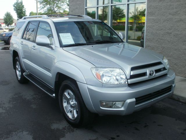 Toyota 4Runner 2004 photo 3