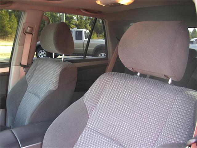 Toyota 4Runner 2004 photo 3