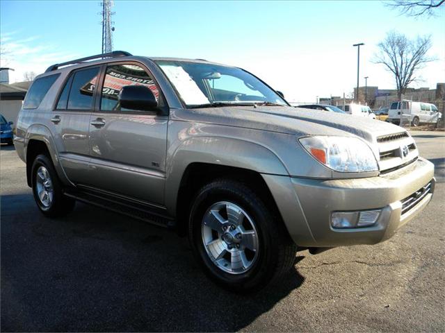 Toyota 4Runner 2004 photo 2