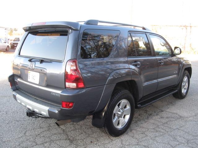 Toyota 4Runner 2004 photo 3