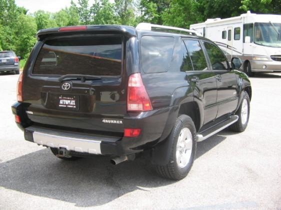 Toyota 4Runner 2004 photo 1