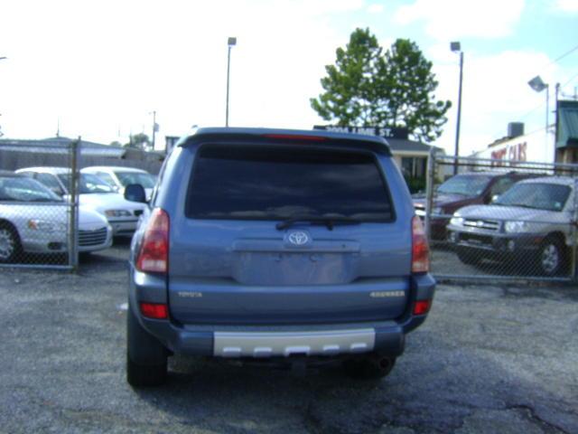 Toyota 4Runner 2004 photo 3