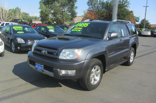 Toyota 4Runner 2004 photo 2