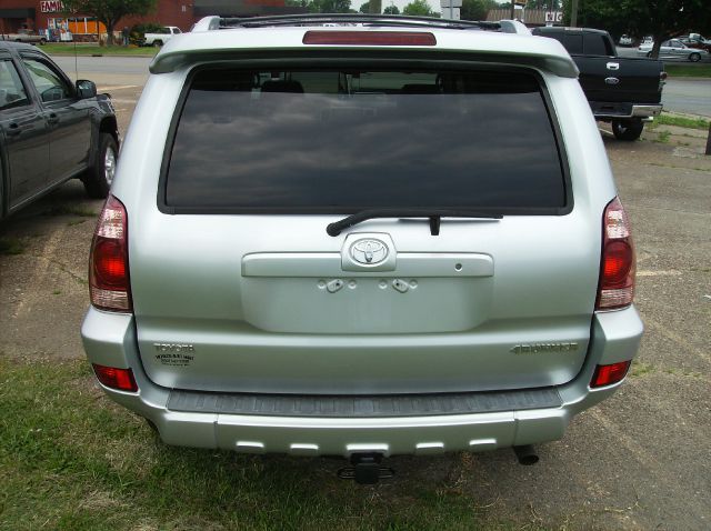 Toyota 4Runner 2004 photo 3