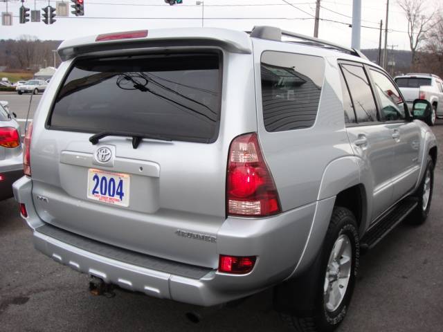 Toyota 4Runner 2004 photo 1