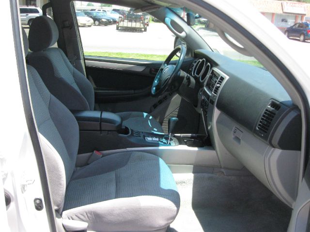 Toyota 4Runner 2004 photo 11