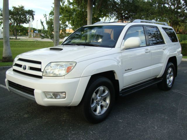 Toyota 4Runner 2004 photo 2