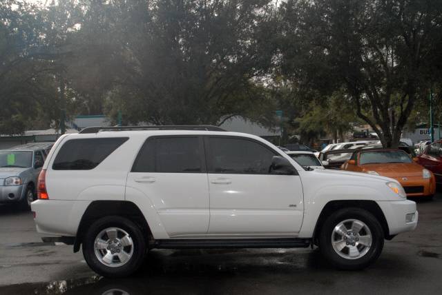 Toyota 4Runner 2004 photo 3