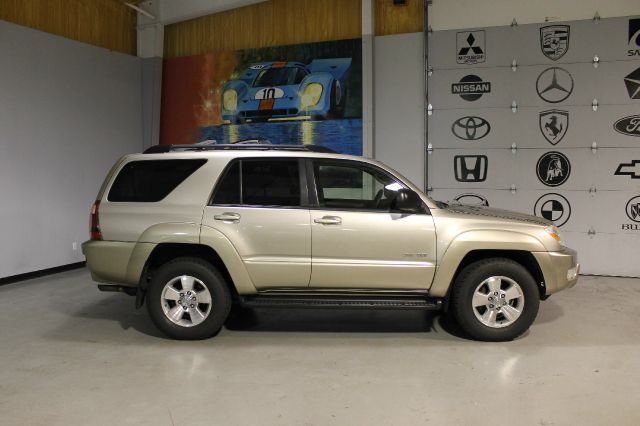 Toyota 4Runner 2004 photo 3