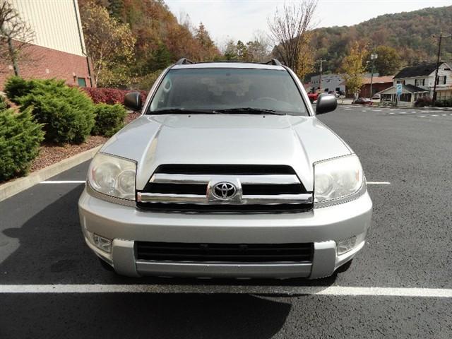 Toyota 4Runner 2005 photo 2