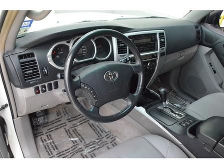 Toyota 4Runner 2005 photo 4