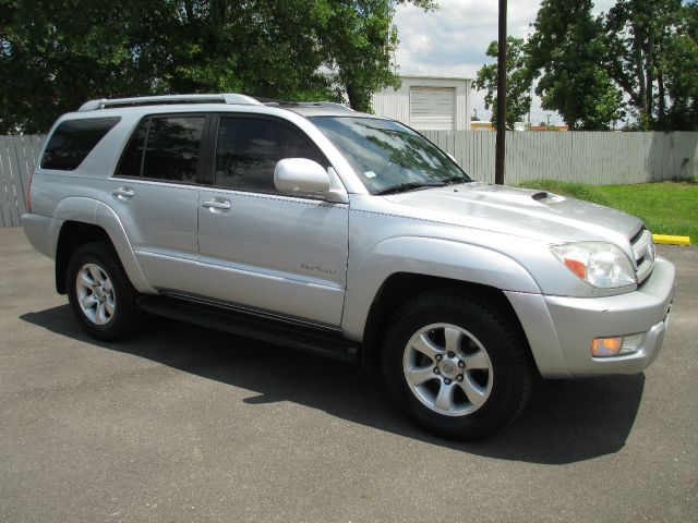 Toyota 4Runner 2005 photo 2