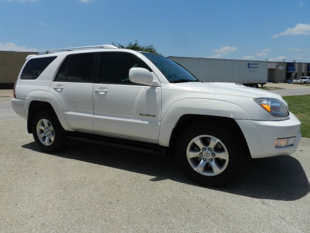 Toyota 4Runner 2005 photo 2