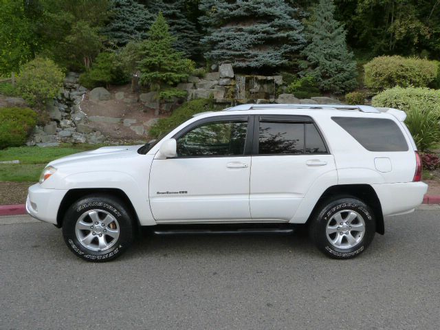 Toyota 4Runner 2005 photo 2