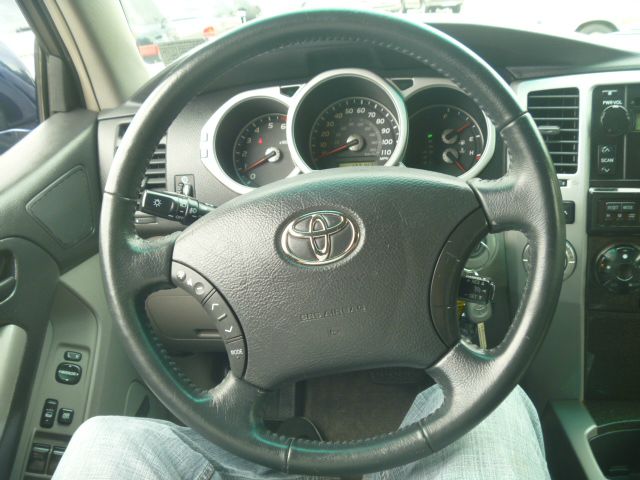 Toyota 4Runner 2005 photo 15