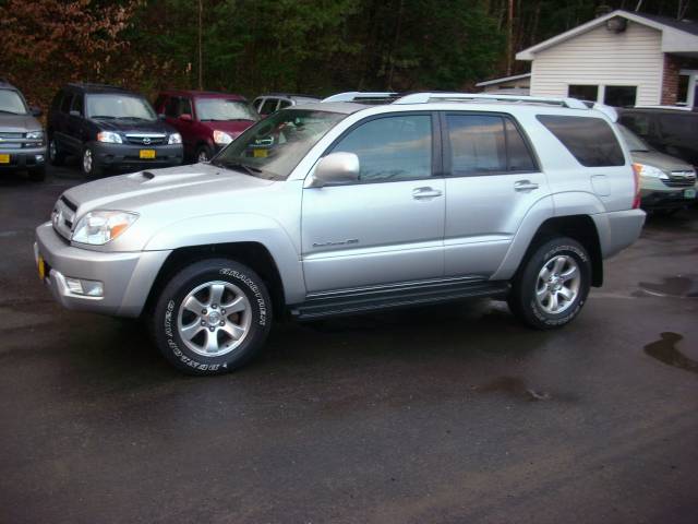 Toyota 4Runner 2005 photo 2