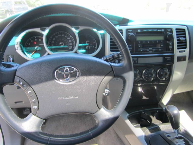 Toyota 4Runner 2005 photo 6