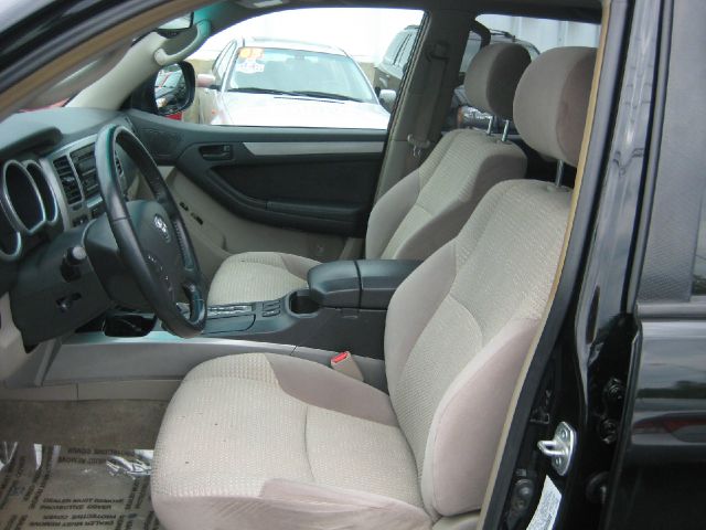 Toyota 4Runner 2005 photo 12