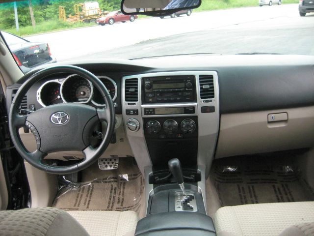 Toyota 4Runner 2005 photo 24