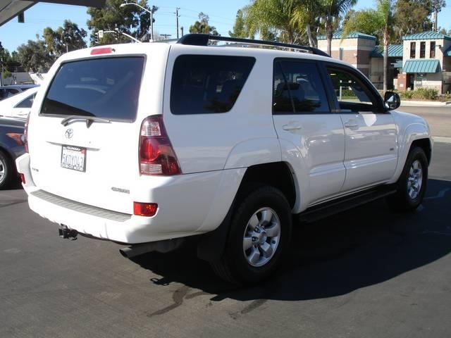 Toyota 4Runner 2005 photo 2