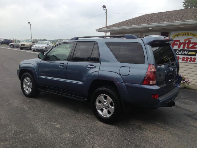 Toyota 4Runner W8 4motion AUTO SUV