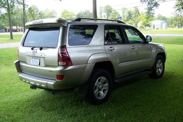 Toyota 4Runner 2005 photo 2