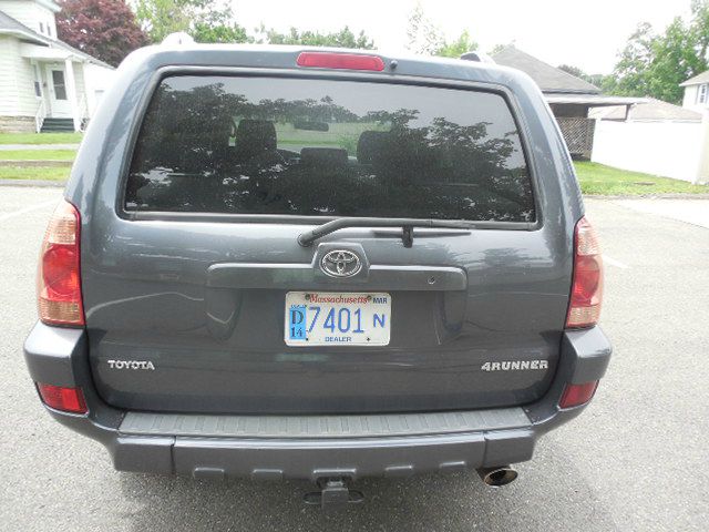 Toyota 4Runner 2005 photo 9