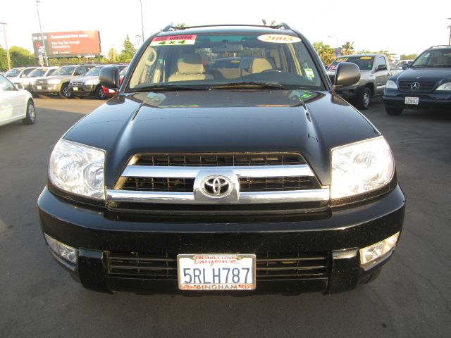 Toyota 4Runner 2.7L V6 SUV