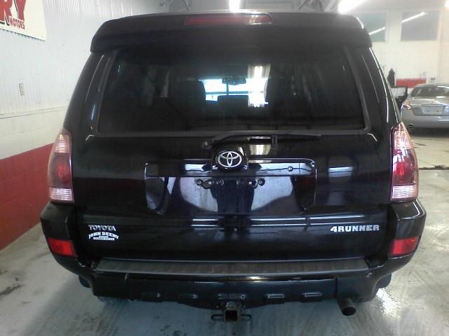 Toyota 4Runner 2005 photo 3