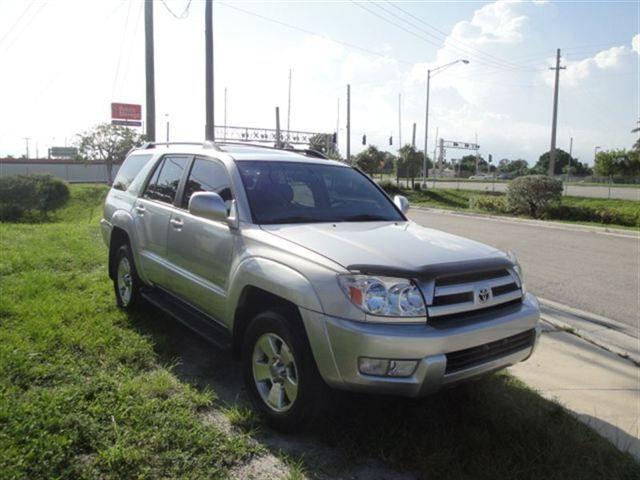 Toyota 4Runner 2005 photo 2